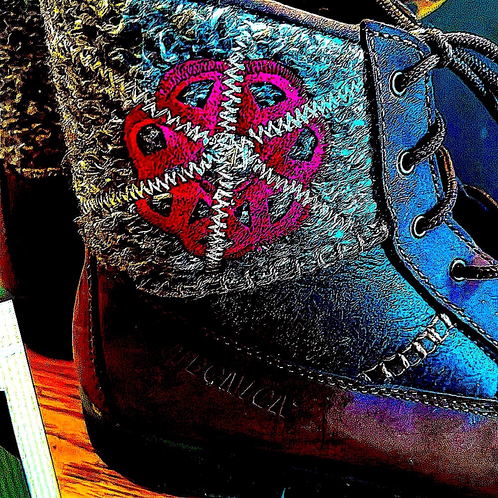 Fabulous Tecnica NEWInBox.Italy.DarkBrownSuede&Shearling.Sicilian/Moorish Design - Picture 3 of 15